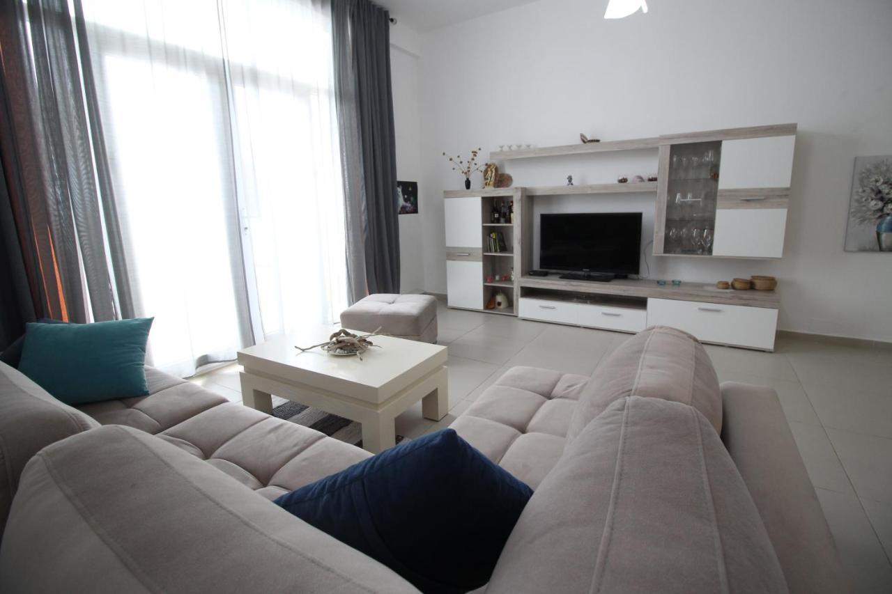The Bay Apartments Саранда Экстерьер фото